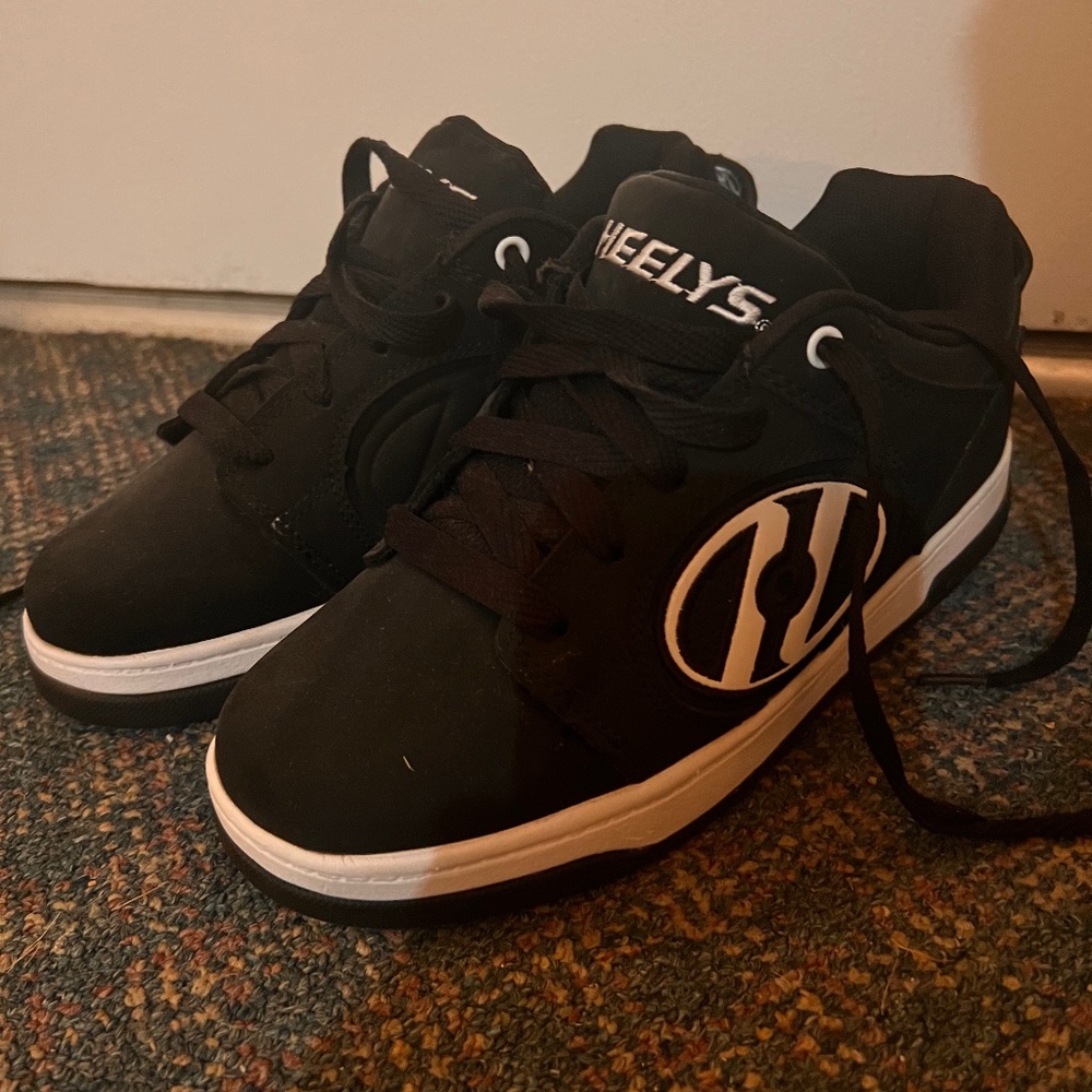 Heeleys